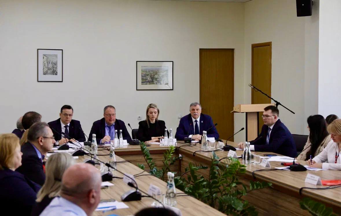Курский Росреестрпринял участие в круглом столе  по совершенствованию системы бесплатной юридической помощи жителям приграничья.