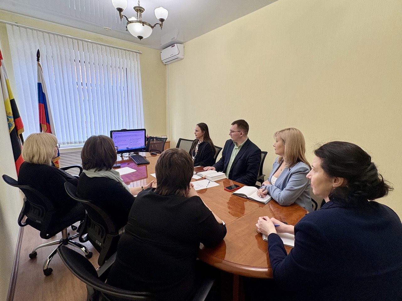 Курский Росреестр и кредитные организации обсудили  электронное взаимодействие.